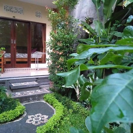 Uma Taman House Hotell Ubud Exteriör bild