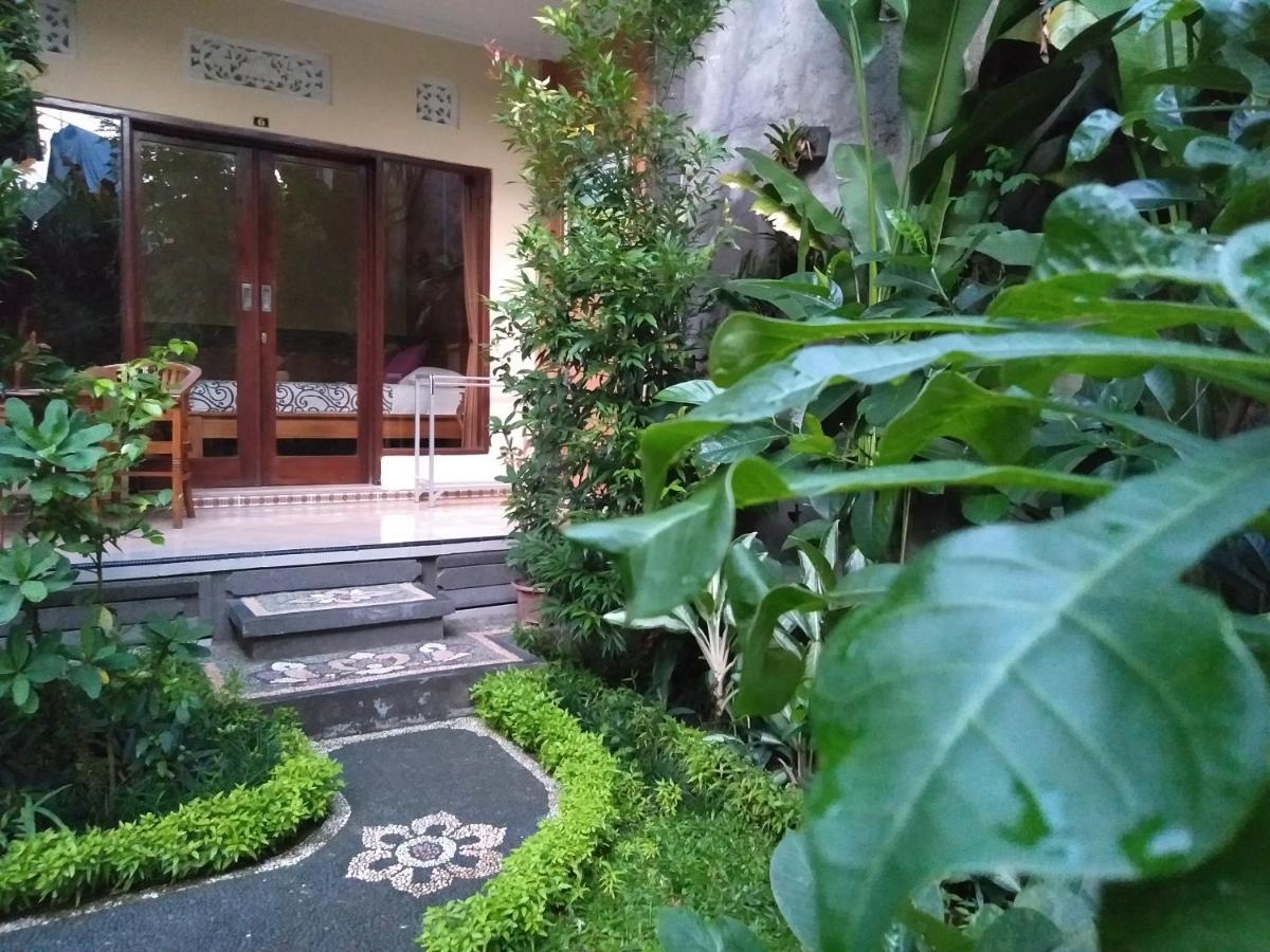 Uma Taman House Hotell Ubud Exteriör bild